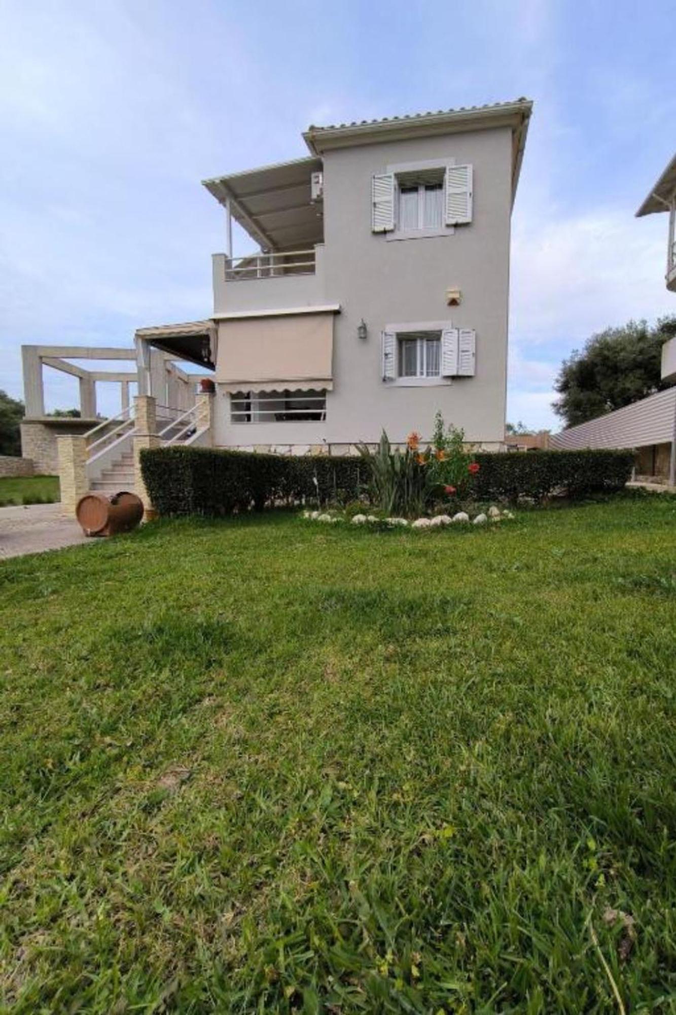 Villa Marina Tsoukaládhes Extérieur photo